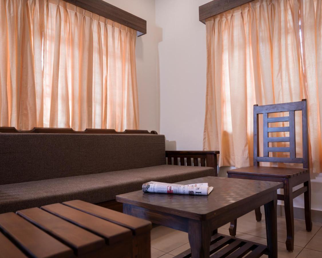 Hotel Sharda Residency Mangalore Buitenkant foto
